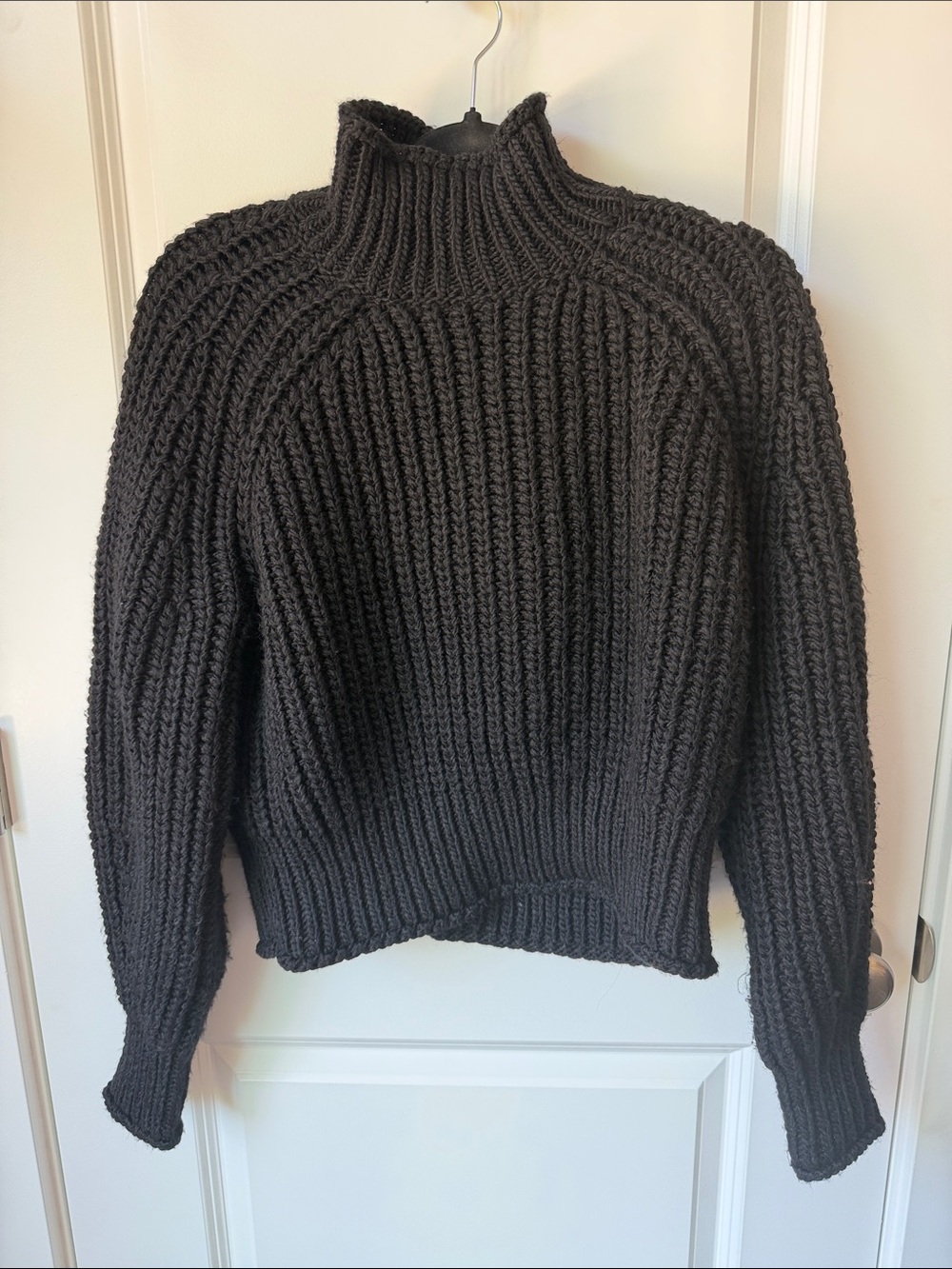 H&M Black Chunky Ribbed Turtleneck Sweater